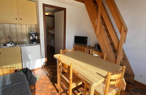 Thollon-les-Memises Apartment | calm nature and tranquility