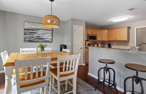 Lake Oconee Apartment | Calm Waters at Lake Oconee