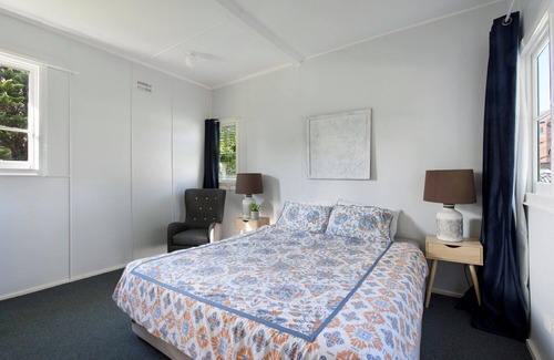 Sussex Inlet Resort | Calm Waters Waterfront Cottages @ Sussex Inlet, No. 6 Garden View