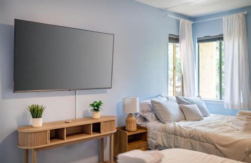 Mary Esther Apartment | Calm Waterside Condo - Views, Pool & Family Fun