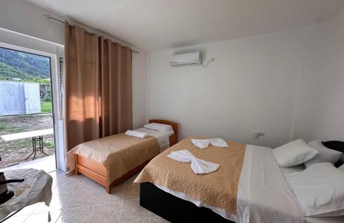 Permet House | Calma rooms