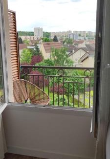 Poissy Apartment | Calme et verdure à Poissy 50 m2 parking terrasse