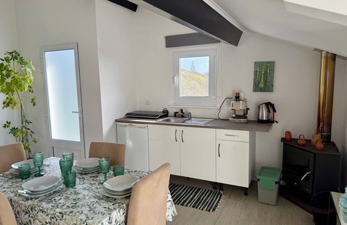 Caloura Apartment | Caloura Seaside Accommodation