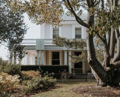Deloraine Bed & Breakfast | Calstock Estate 1831