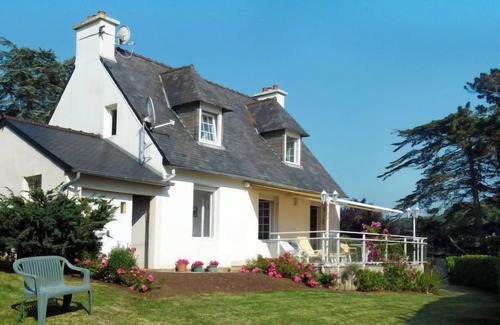 Saint-Michel-en-Greve House | Calypso by Interhome
