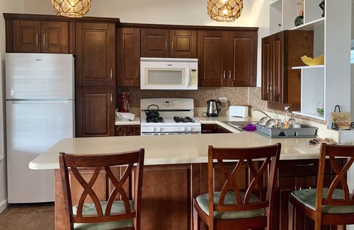 Dickenson Bay House | Calypso Cottage Halcyon Heights Amazing Views 2 big bedrooms