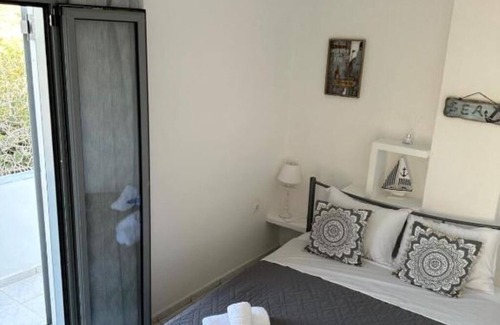 Messaria Hotel | Calypso Heaven : King Room with Balcony