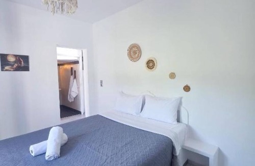 Vothon Hotel | Calypso Heaven : Large Double Room