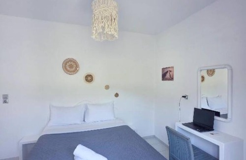 Vothon Hotel | Calypso Heaven : Large Double Room