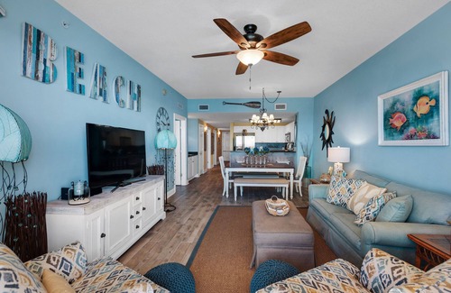 Panama City Beach Condo | Calypso Resort - Direct Beach Front; 3 Bed, 2 Bath Condo, sleeps 9.