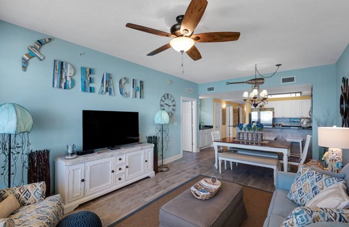 Panama City Beach Condo | Calypso Resort - Direct Beach Front; 3 Bed, 2 Bath Condo, sleeps 9.