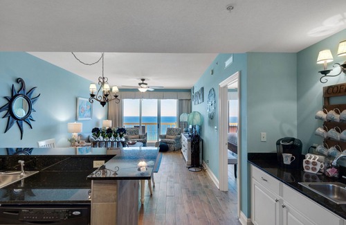 Panama City Beach Condo | Calypso Resort - Direct Beach Front; 3 Bed, 2 Bath Condo, sleeps 9.