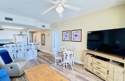 Panama City Beach Condo | Calypso Resort #II-1405, 14th floor, Tower 2, Beach Chairs & WIFI Included!