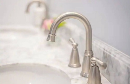 Camarillo Apartment | Cam Heights Hideaway w/Full Kitchen & King Bed