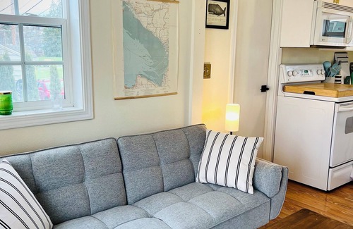 Camano Island House | Camano Island Cottage - Madrona Beach