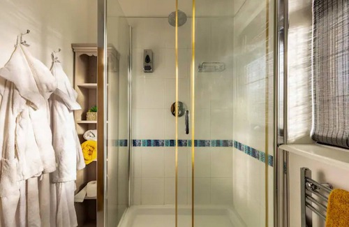 York House | Camaraderie Guest House