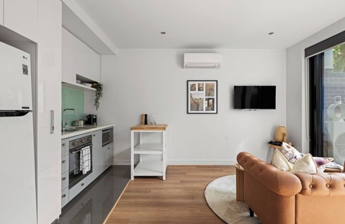 Glen Iris Apartment | Camberwell Chic