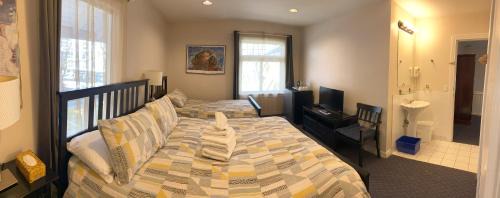 Mount Pleasant Bed & Breakfast | Cambie Lodge