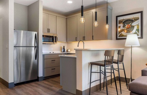 Hanover Hotel | Cambria Hotel Arundel Mills - BWI Airport