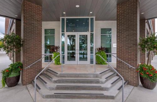 The Vista Hotel | Cambria Hotel Columbia Downtown the Vista