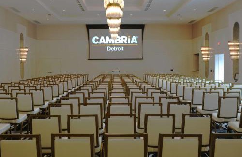 Downtown Detroit Hotel | Cambria Hotel Detroit Downtown