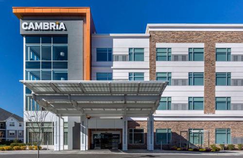 South Windsor Hotel | Cambria Hotel Manchester South Windsor