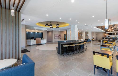 Mount Pleasant Hotel | Cambria Hotel Mount Pleasant - Charleston
