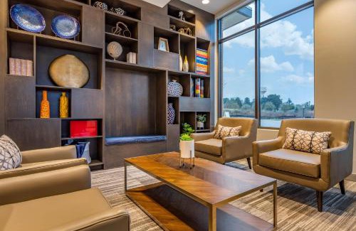 Rock Hill Hotel | Cambria Hotel Rock Hill - University Center