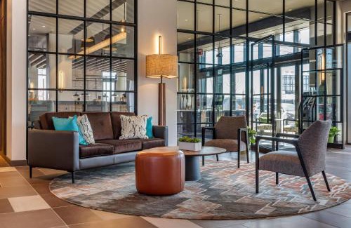 Buzzard Point Hotel | Cambria Hotel Washington DC Navy Yard Riverfront