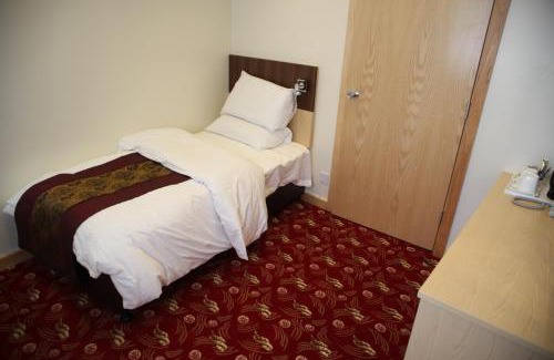 Huddersfield Hotel | Cambridge Hotel