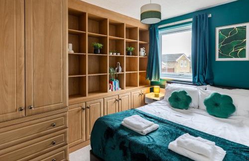 Great Shelford Apartment | Cambridge House near Addenbrookes, free WiFi!