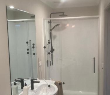 Cambridge House | Cambridge Te Awa Rivertrail BnB