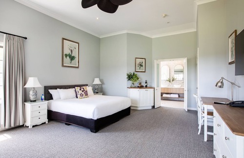 Cawdor Hotel | Camden Valley Inn