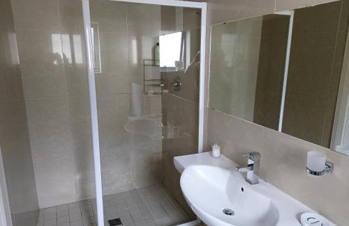 Rondebosch East Apartment | Camdene Guesthouse