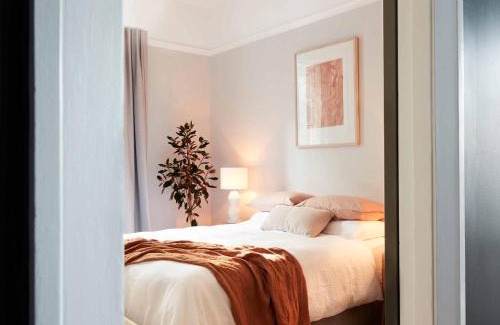 Alexandria Hotel | Camelia Grove Hotel