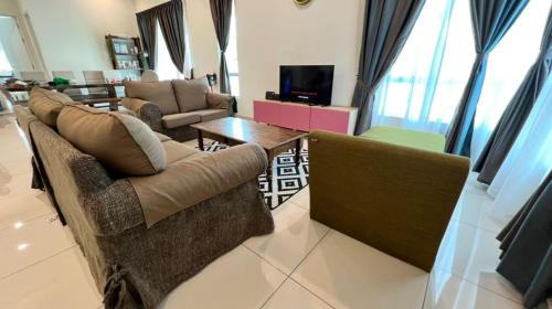 Sungai Badau House | Camelia Homestay