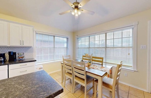 Eastmark Apartment | Camellia by Wolf Pen ~Aggieland Vacation Rentals