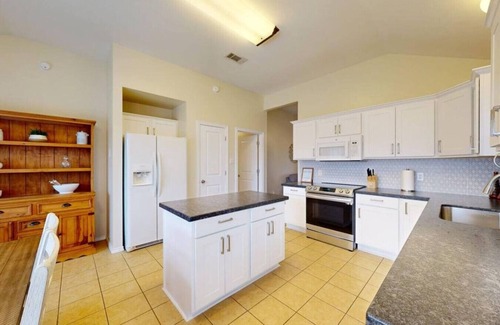 Eastmark Apartment | Camellia by Wolf Pen ~Aggieland Vacation Rentals