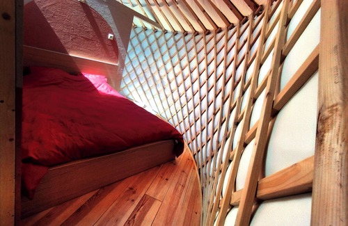 Brugelette Cabin | Camellia is a beautiful yurt 10 minutes walk from Pairi Daiza