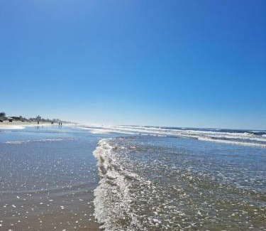 Balneario Arroio do Silva House | Camelo locação de Suítes Individuais Pousada com Cozinha e Sala Compartilhada