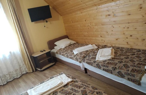 Rakhiv House | Camelot