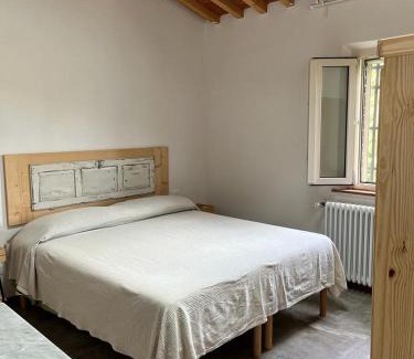 Altopascio House | Camera matrimoniale Il Picchio Verde