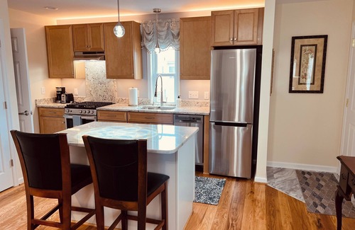 Winchester Apartment | Cameron Grace Brand New 1BR 1BA apt downtown Winchester