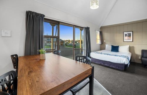 Tauranga Hotel | Cameron Thermal Motel