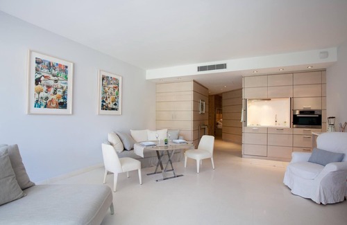 Lurin Apartment | Camille in Gustavia by Personal Villas - Tranquility and Natural Beauty