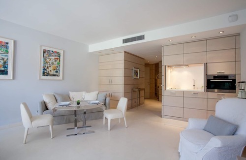 Lurin Apartment | Camille in Gustavia by Personal Villas - Tranquility and Natural Beauty