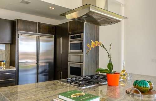 Pedregal House | Camino de Pacifico in Pedregal - A Modern Showcase in Mexico's Paradise
