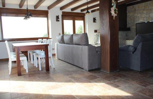 Quintanar de la Sierra House | Camino del Pinar