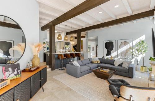The Mesa House | Camino Mountain Villa by ACME House Company