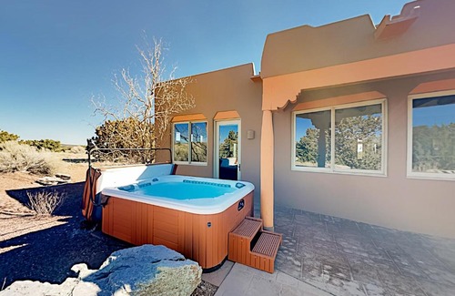 Canoncito House | Camino Oasis